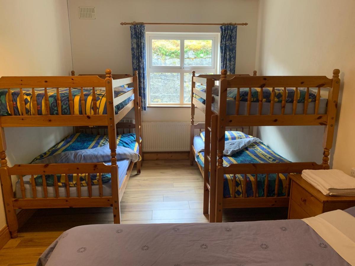 Clare'S Rock Self-Catering Accommodation Carron Ngoại thất bức ảnh